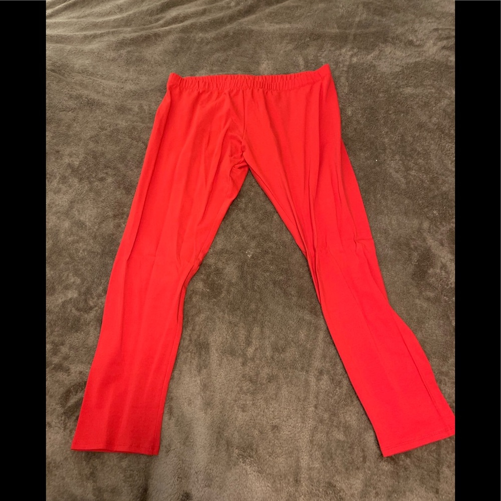 NWOT No Boundaries red XXL leggings